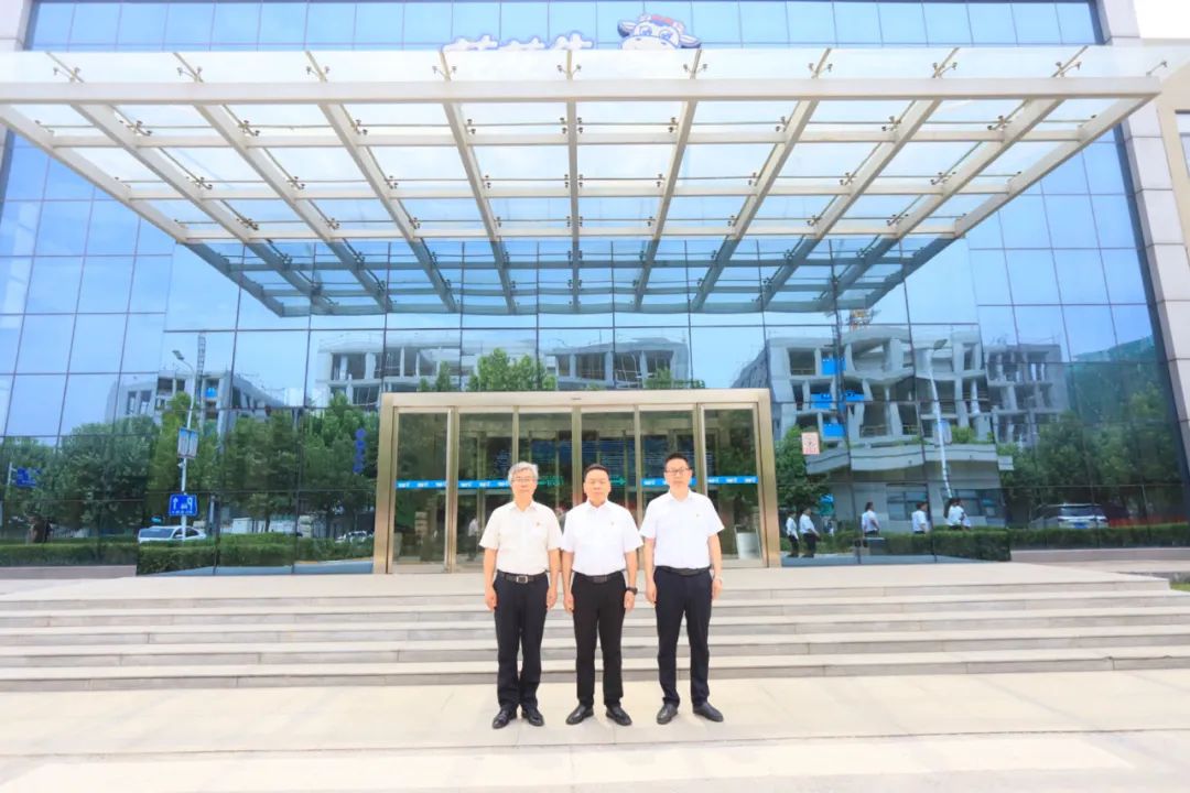 中国共产党雷火体育·（TF SPORTS）官方网站第二届委员会第二次党员大会胜利召开
