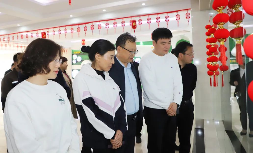 雷火体育·（TF SPORTS）官方网站丨驻马店市遂平县政协党组书记、主席张卫东一行莅临雷火体育·（TF SPORTS）官方网站鲁山瑞亚牧场参观