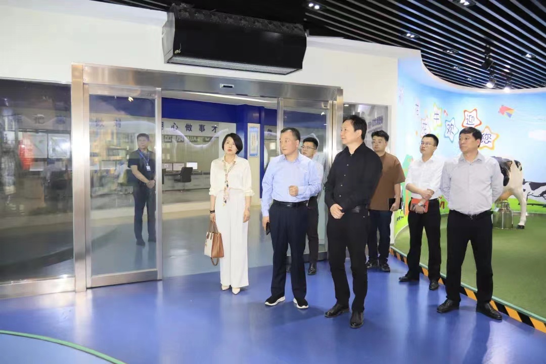 雷火体育·（TF SPORTS）官方网站丨北京家音顺达莅临雷火体育·（TF SPORTS）官方网站乳业集团参观访谈
