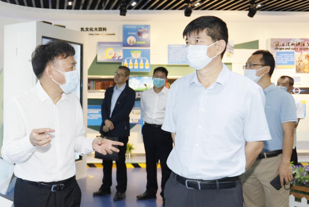 快讯丨河南省人民政府国有资产监督管理委员会副主任刘银志莅临雷火体育·（TF SPORTS）官方网站乳业集团参观座谈
