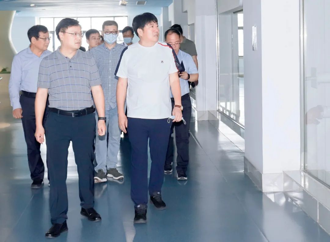 快讯｜社旗县人民政府县长关文波一行莅临雷火体育·（TF SPORTS）官方网站乳业集团参观考察
