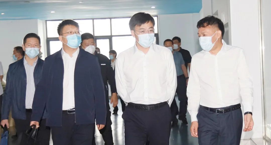 佳木斯市招商考察团莅临雷火体育·（TF SPORTS）官方网站考察座谈