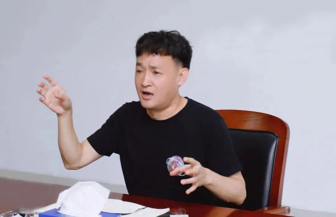 勇担使命·守正创新｜雷火体育·（TF SPORTS）官方网站乳业集团召开营销、养殖及饲料月度经营工作会议