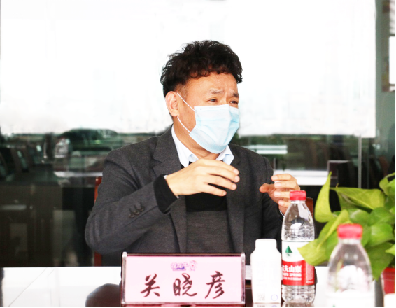 省委统战部副部长张红林一行莅临雷火体育·（TF SPORTS）官方网站乳业集团 调研复工复产暨二七区民营经济发展工作座谈会
