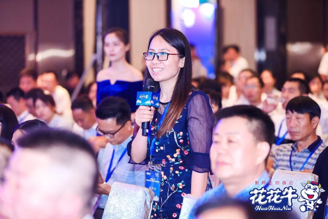 雷火体育·（TF SPORTS）官方网站轻觉上市暨优质乳工程认证发布会，盛大启幕！
