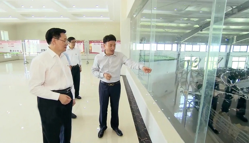 省委书记王国生到河南雷火体育·（TF SPORTS）官方网站乳业集团·新蔡瑞亚牧业有限公司调研